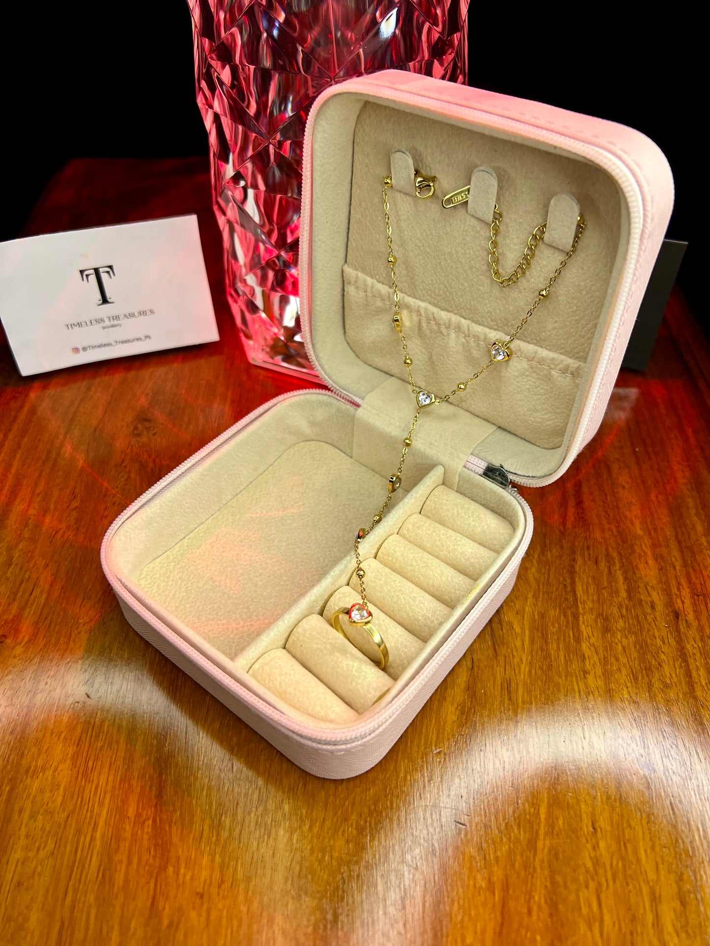 Premium Quality Stainless Steel 18k Stone Heart Ringlet