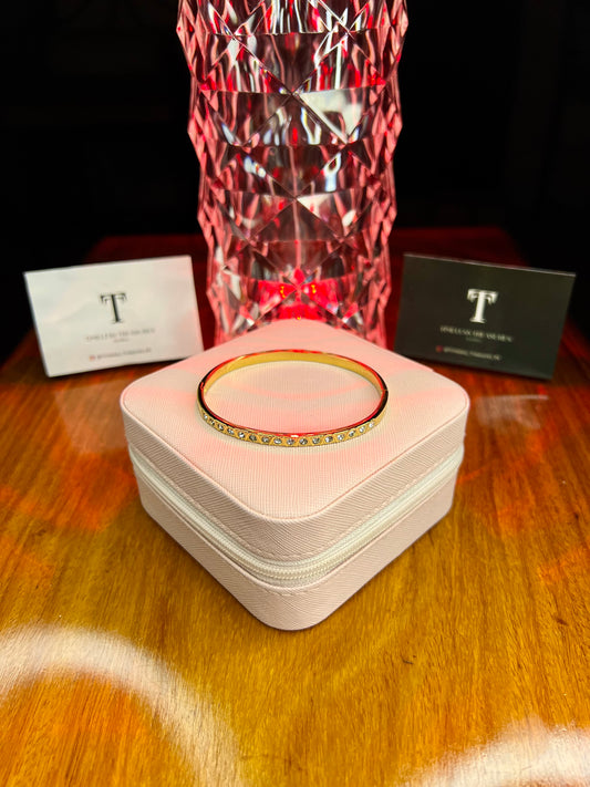 Premium Quality Stainless Steel 18k Crystal Kissed Bangle