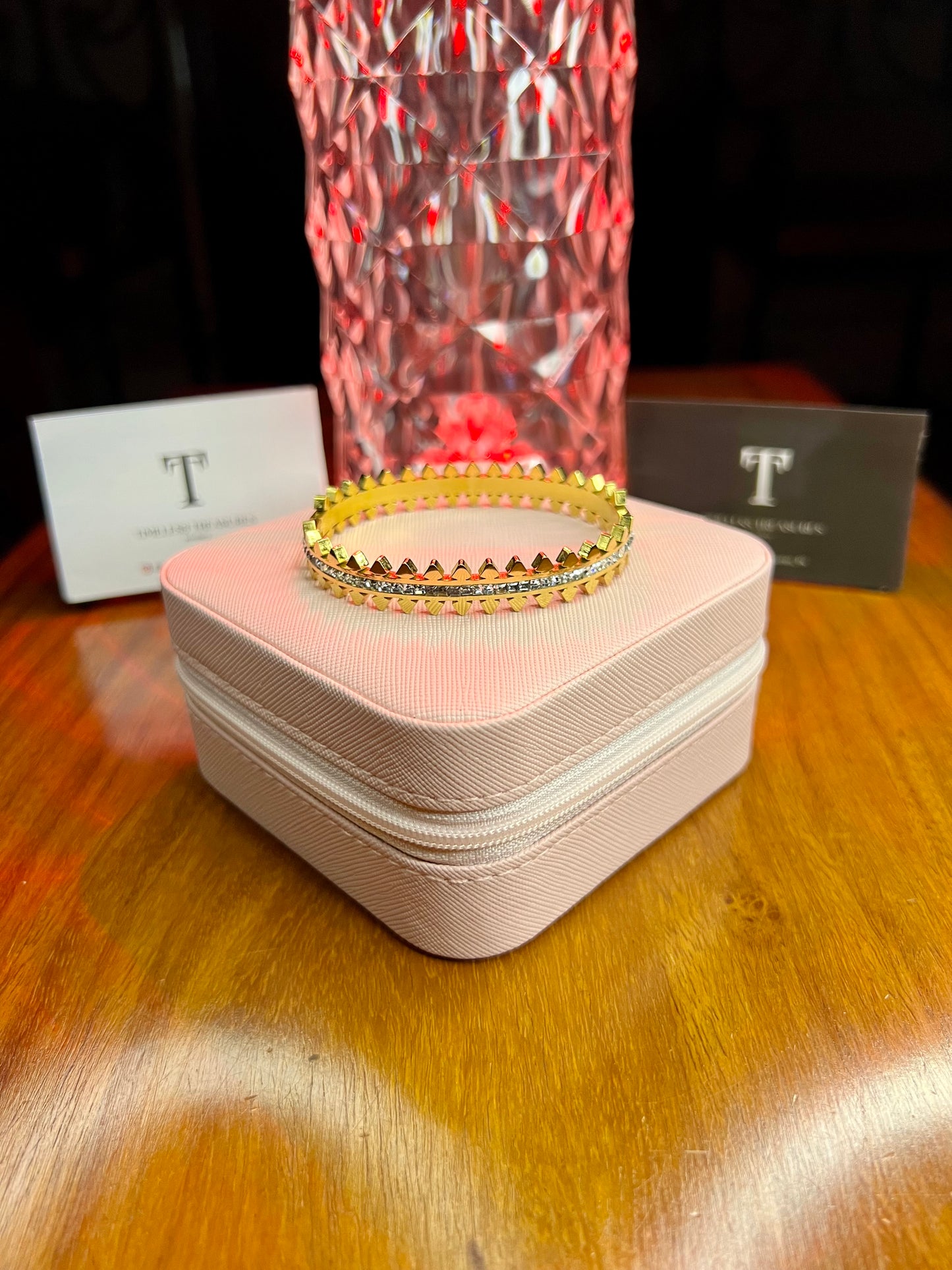 Premium Quality Stainless Steel 18k Crown Zircon Handcuff