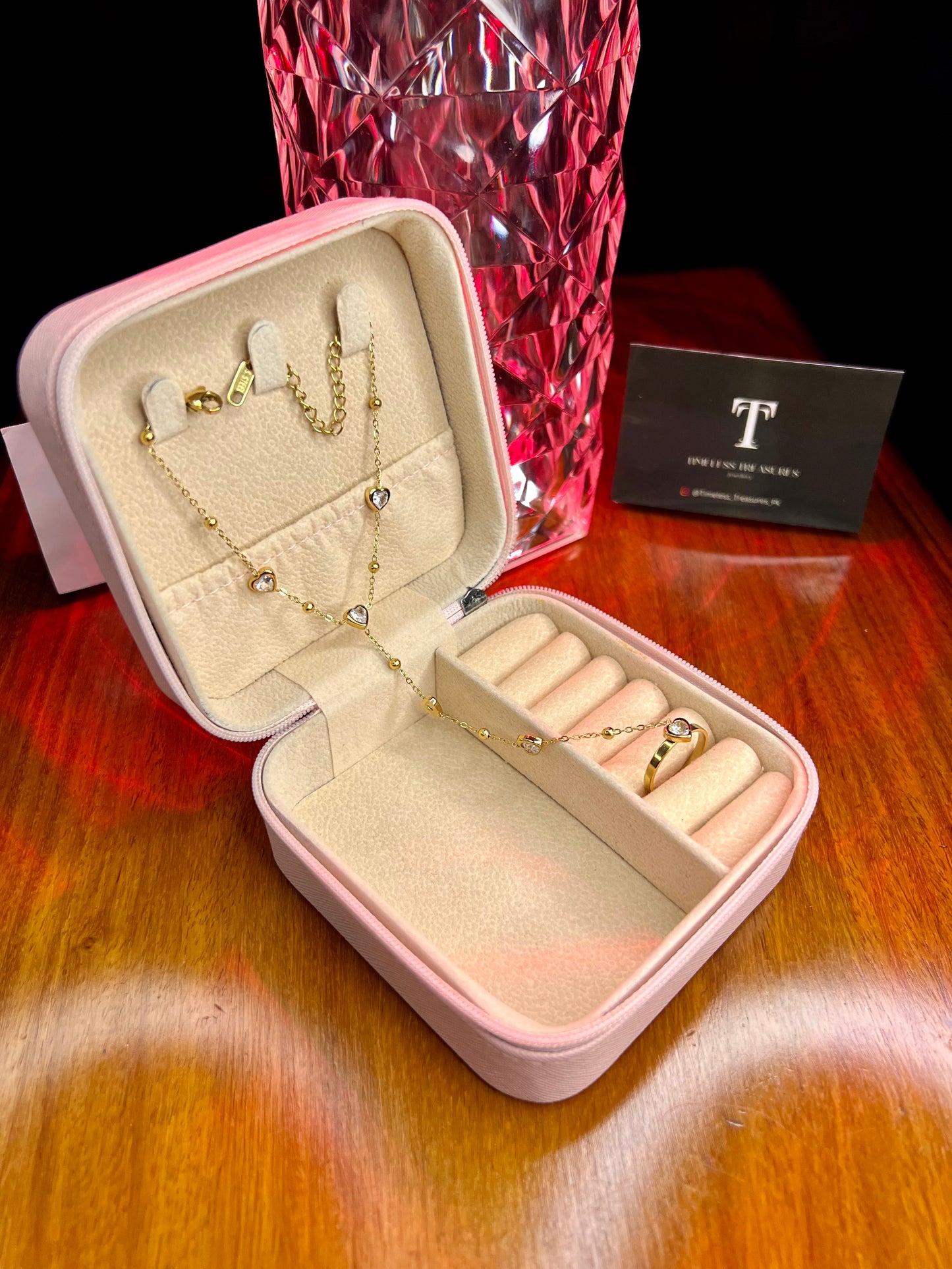 Premium Quality Stainless Steel 18k Stone Heart Ringlet