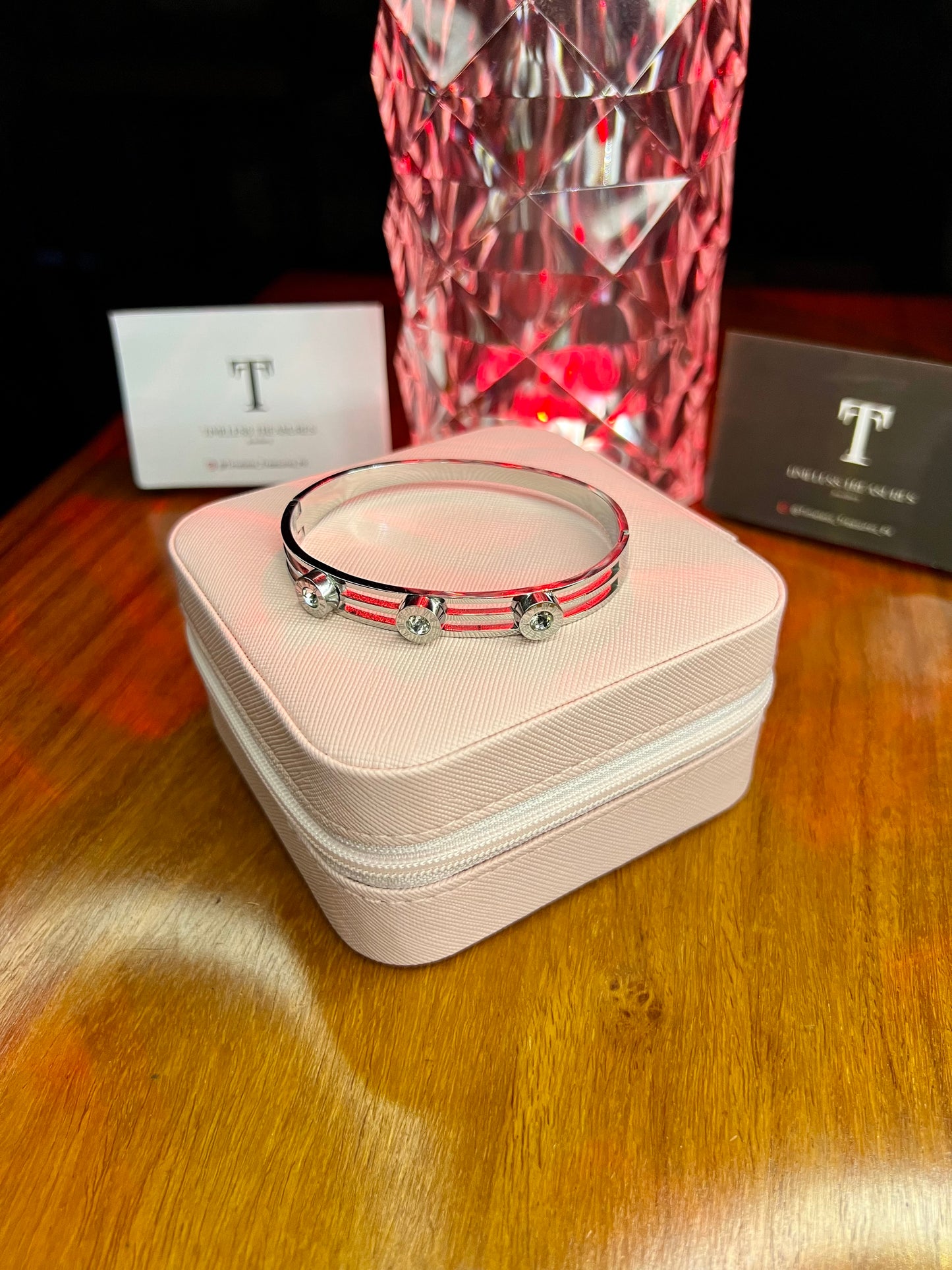 Premium Quality Stainless Steel 18k Roman Tri Stone Silver Handcuff