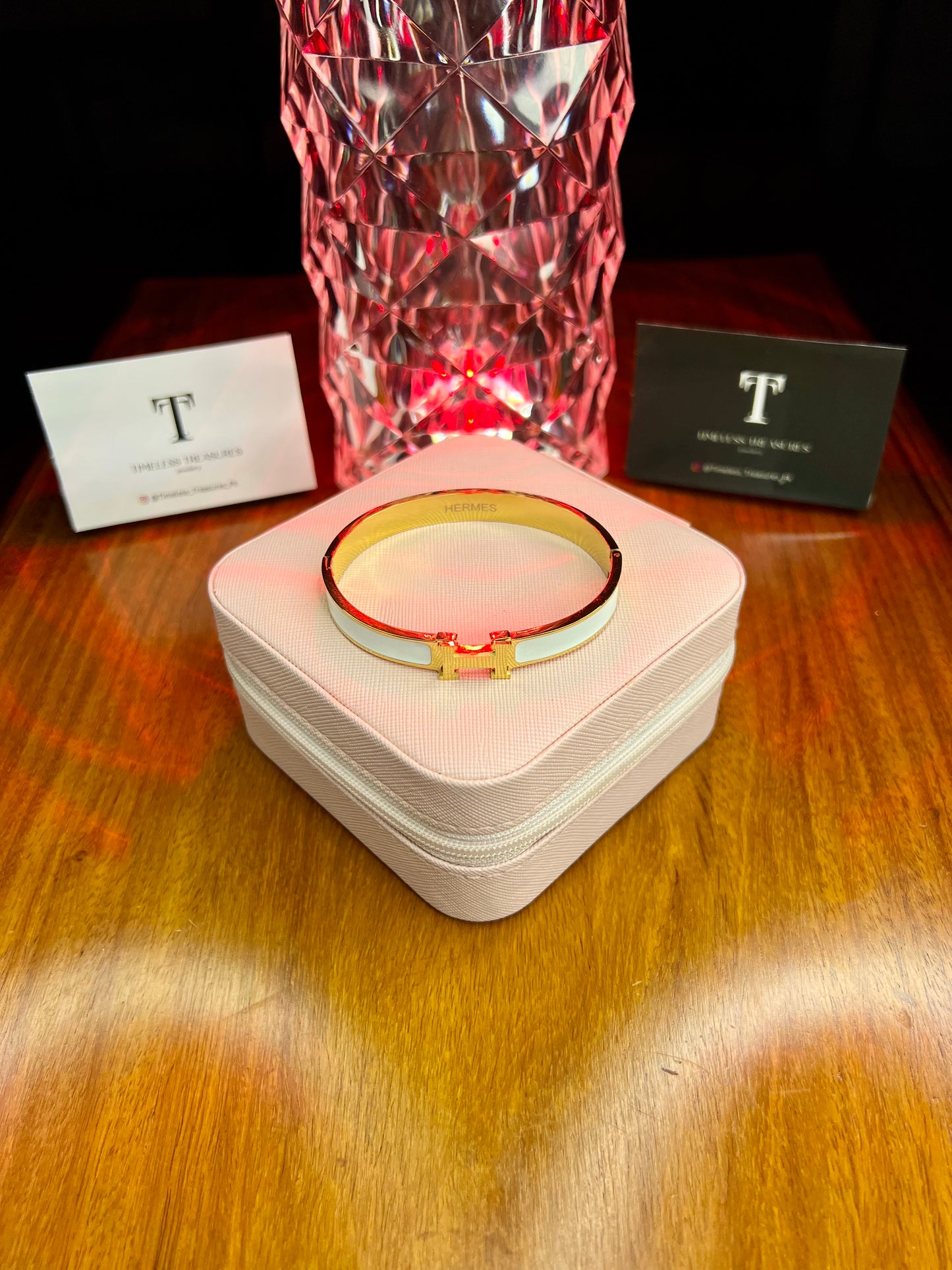 Premium Quality Stainless Steel 18k Hermes White Handcuff