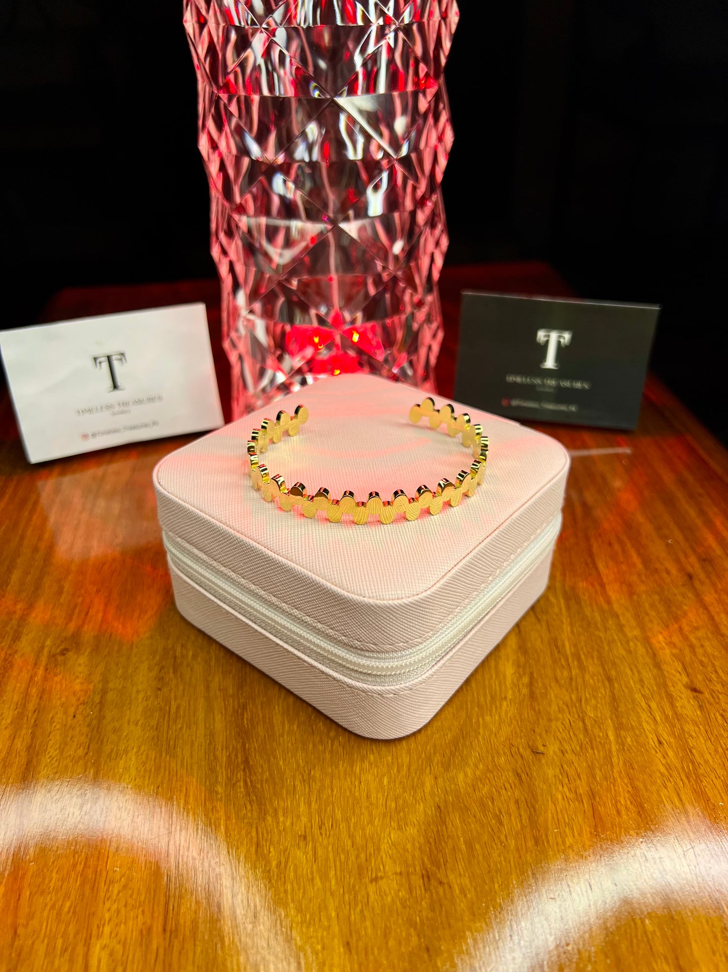 Premium Quality Stainless Steel 18k Timeless Petal Bracelet