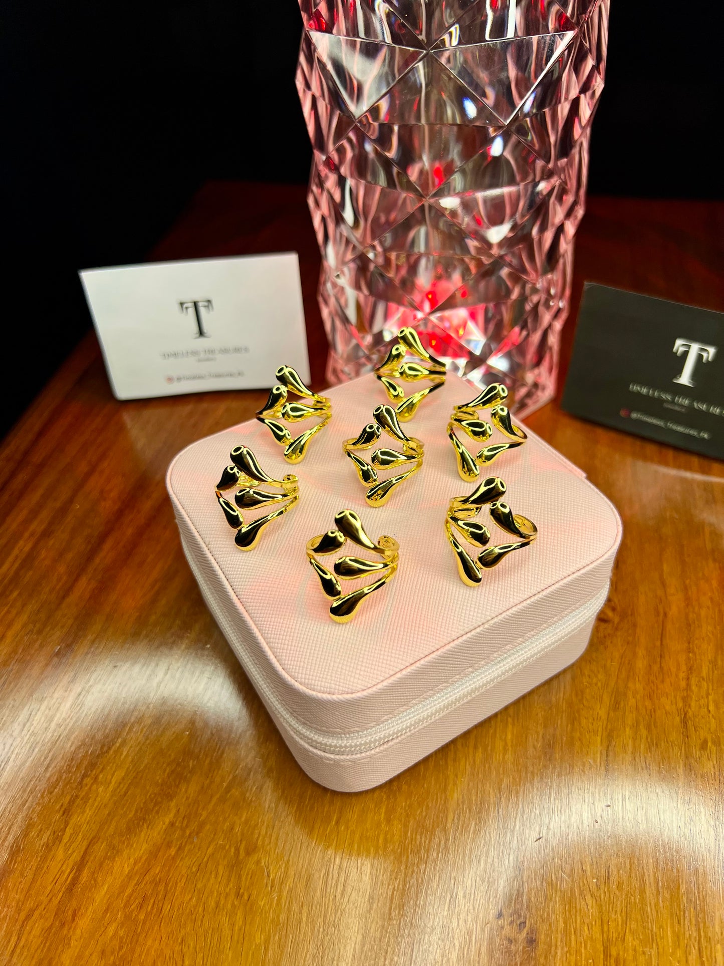 Premium Quality Stainless Steel 18k Crown Flow Ring