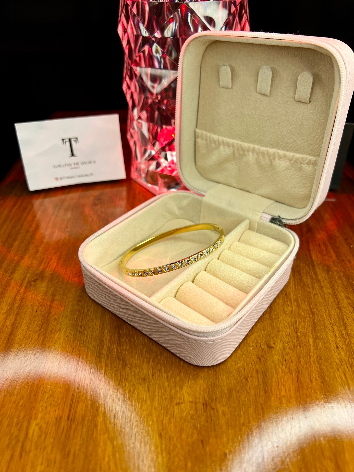 Premium Quality Stainless Steel 18k Crystal Kissed Bangle