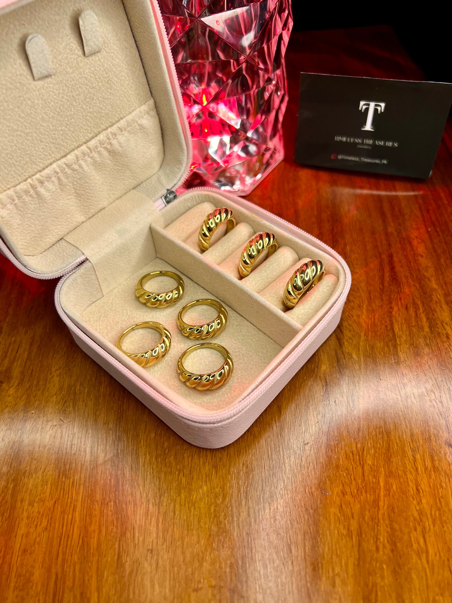 Premium Quality Stainless Steel 18k Croissant Ring