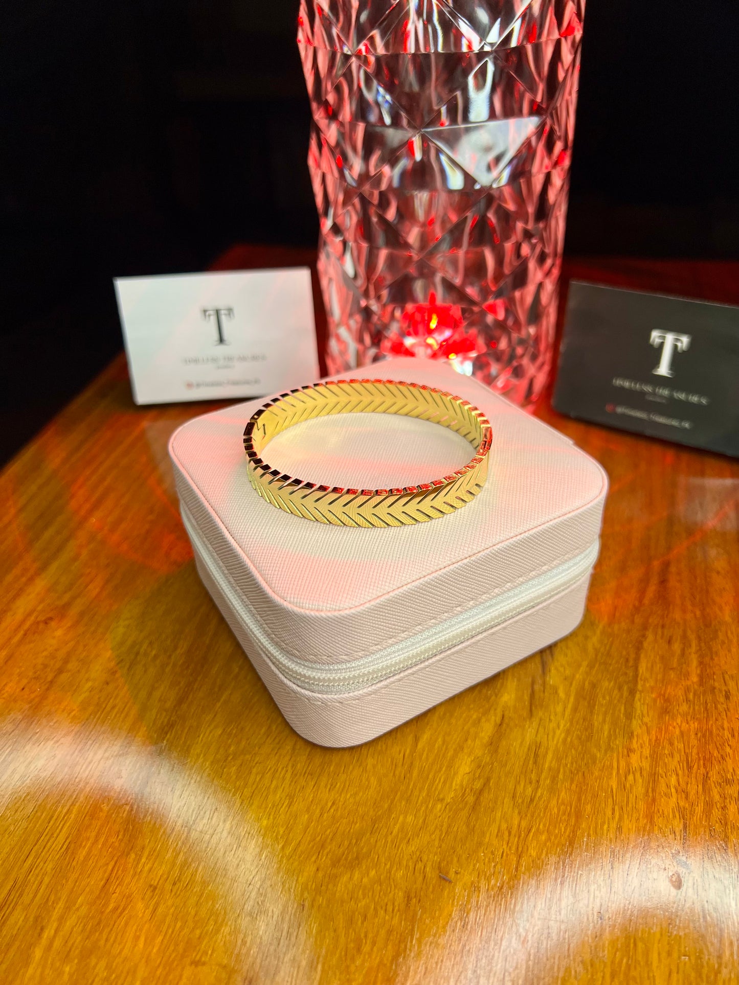 Premium Quality Stainless Steel 18k Chevron Gold Cuff