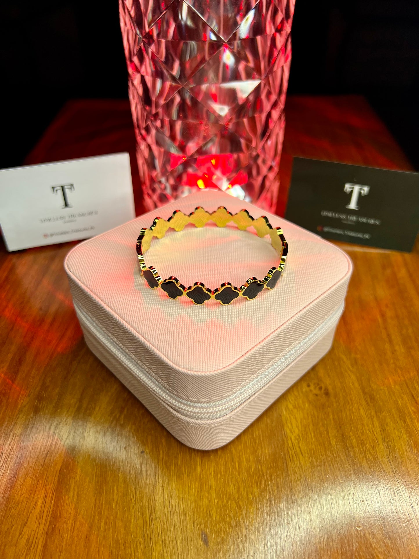 Premium Quality Stainless Steel 18k Black Multi Clove Handcuff