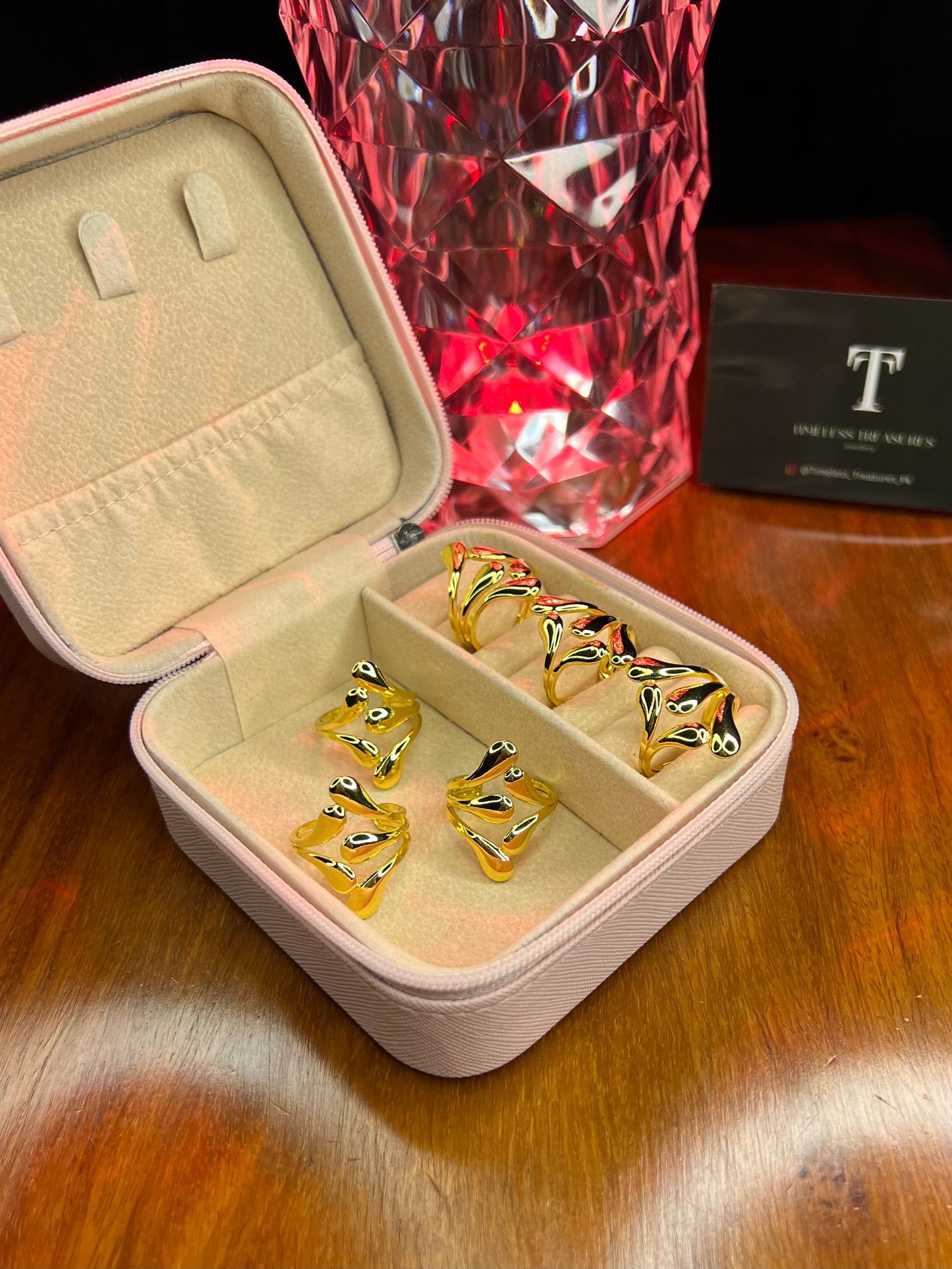 Premium Quality Stainless Steel 18k Crown Flow Ring