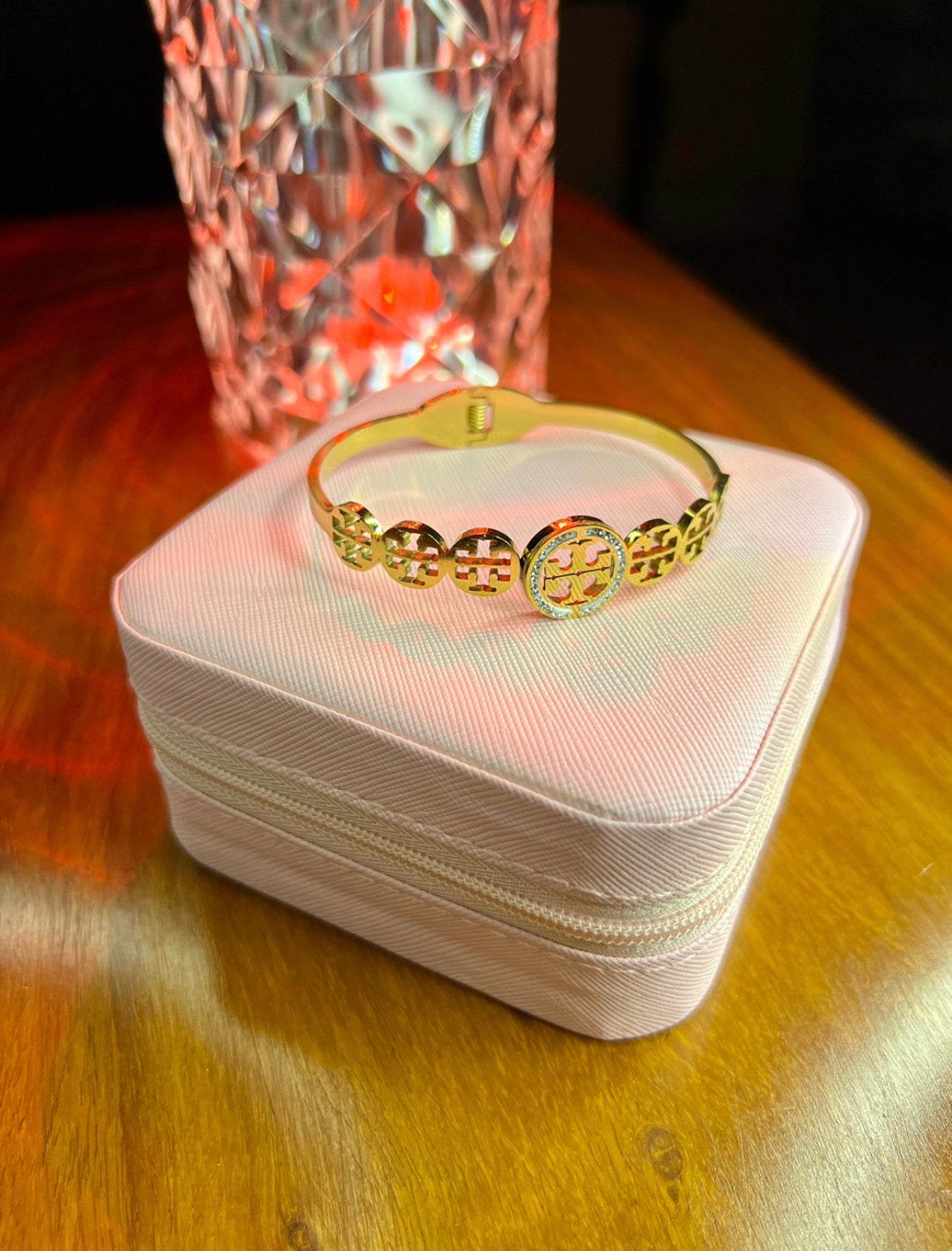 Premium Quality Stainless Steel 18k Tory Classic Handcuff