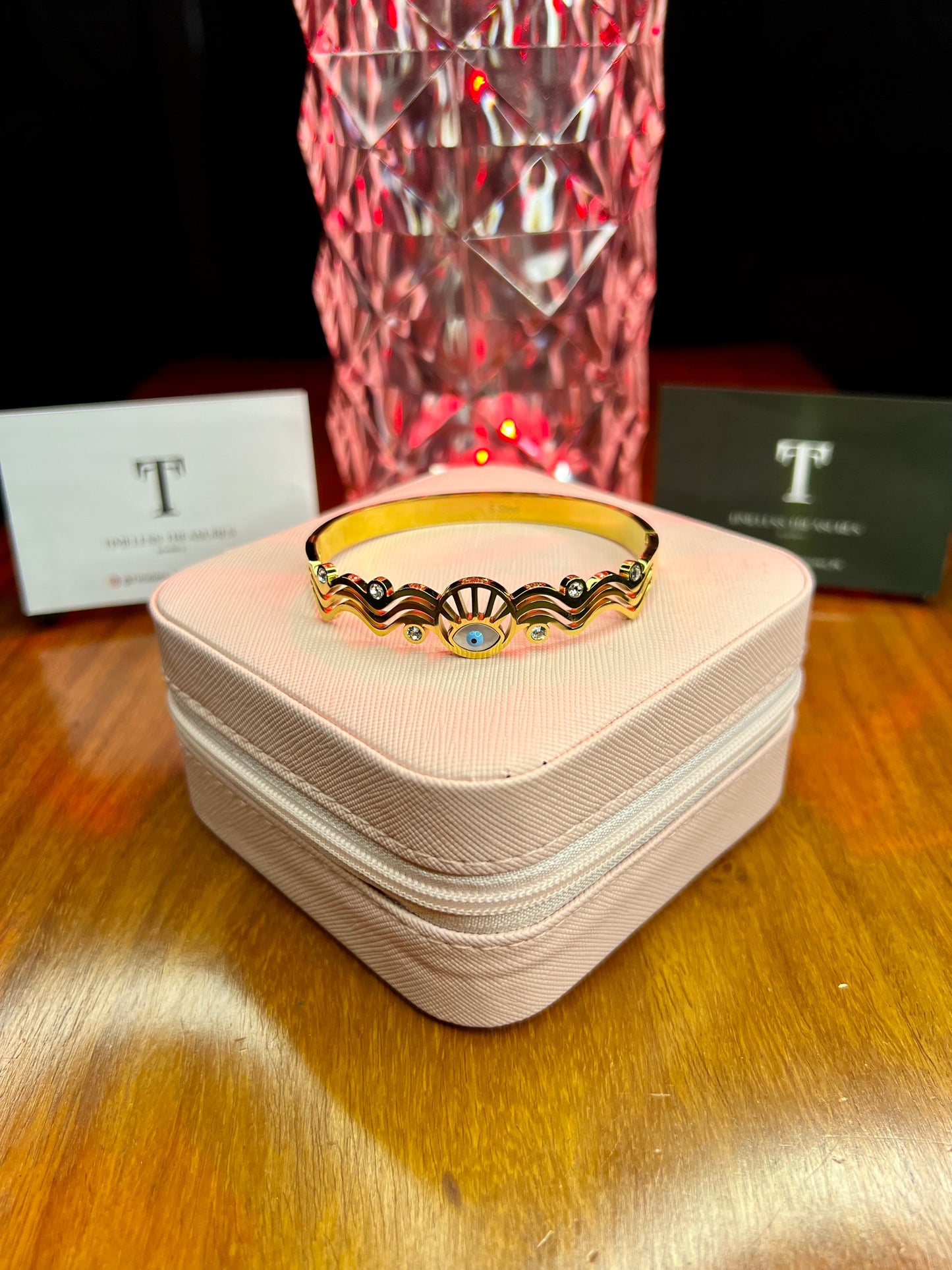 Premium Quality Stainless Steel 18k Divine Eye Handcuff