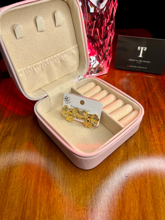 Premium Quality Stainless Steel 18k Classic Bow Gold Studs