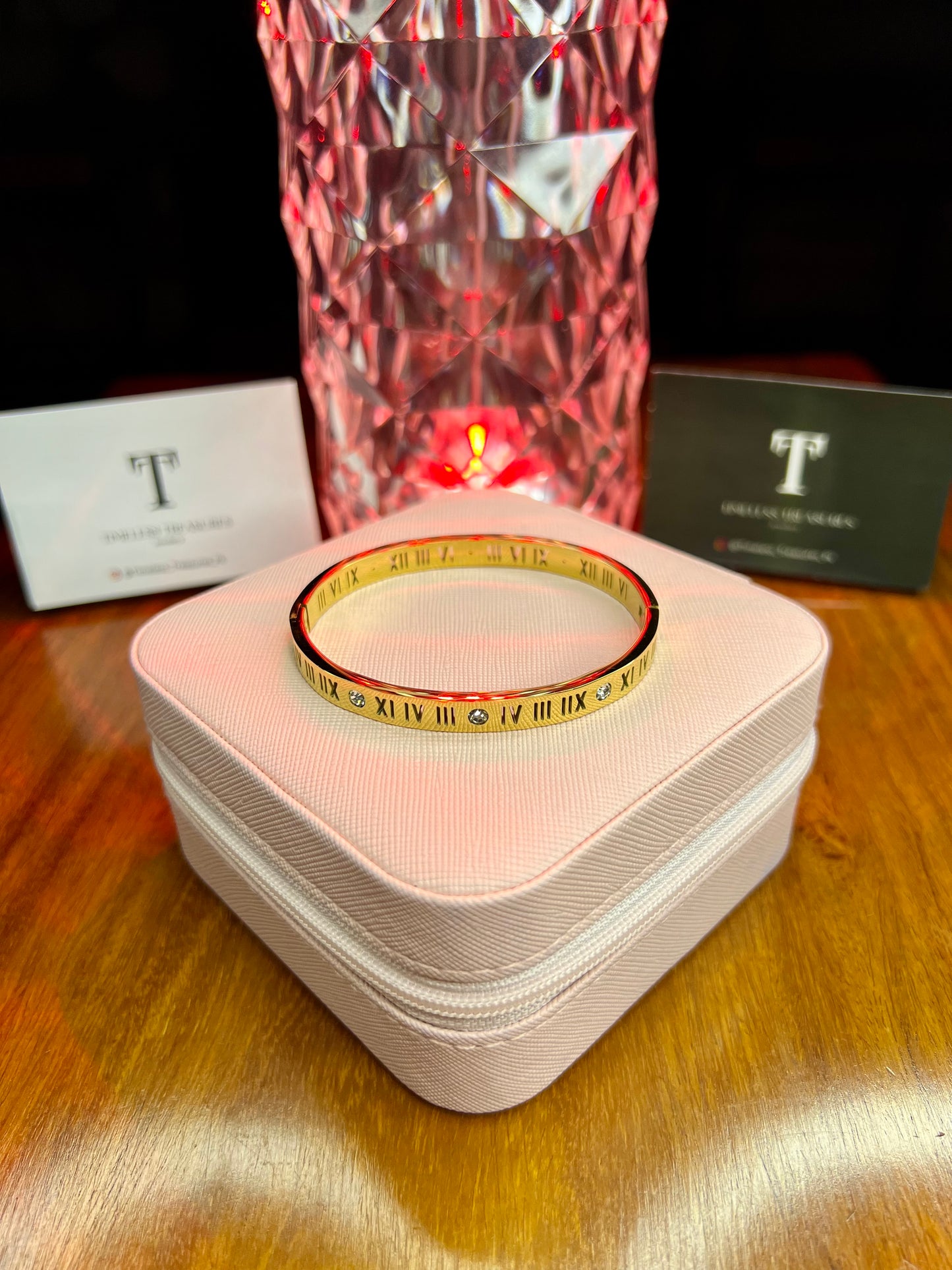 Premium Quality Stainless Steel 18k Roman Stone Handcuff