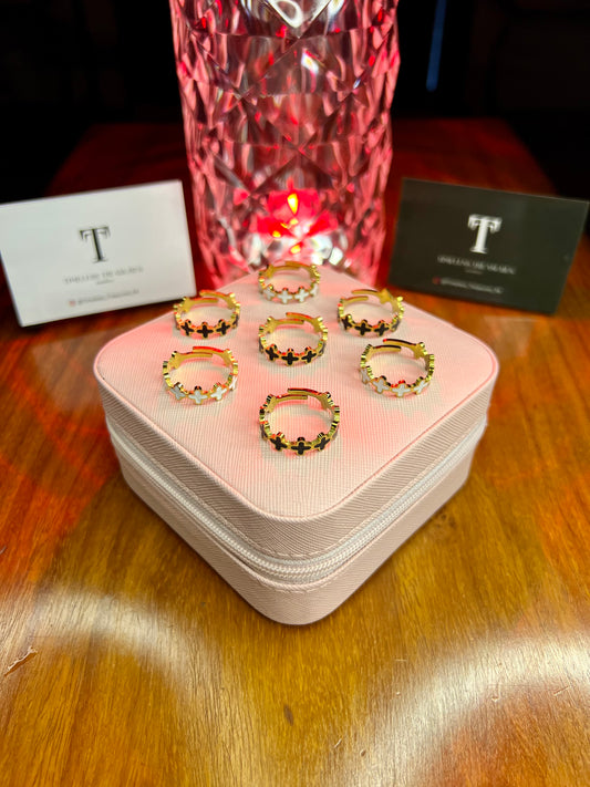 Premium Quality Stainless Steel 18k Multi Clove Ring