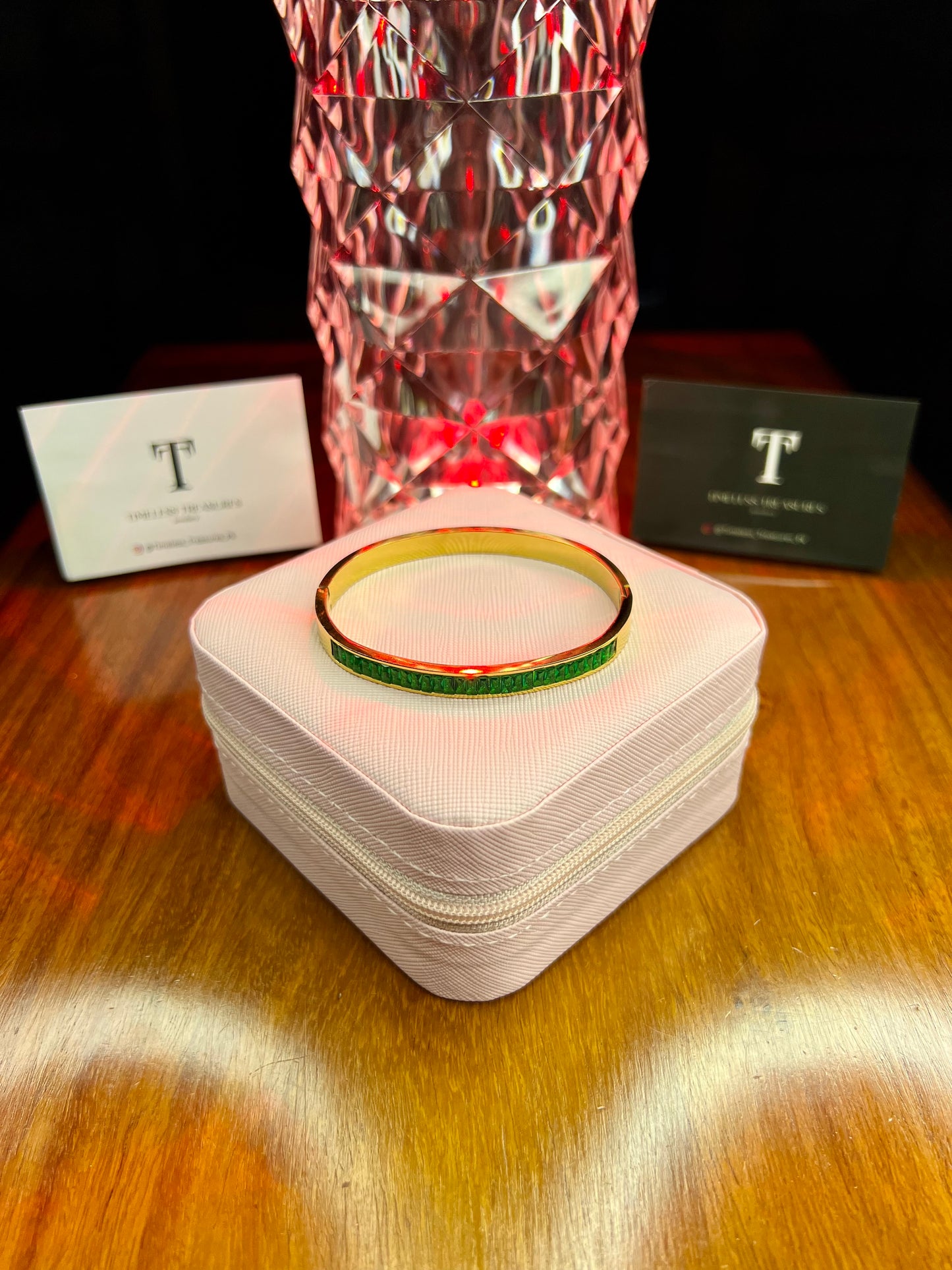 Premium Quality Stainless Steel 18k Green Stone Luxury Handcuff