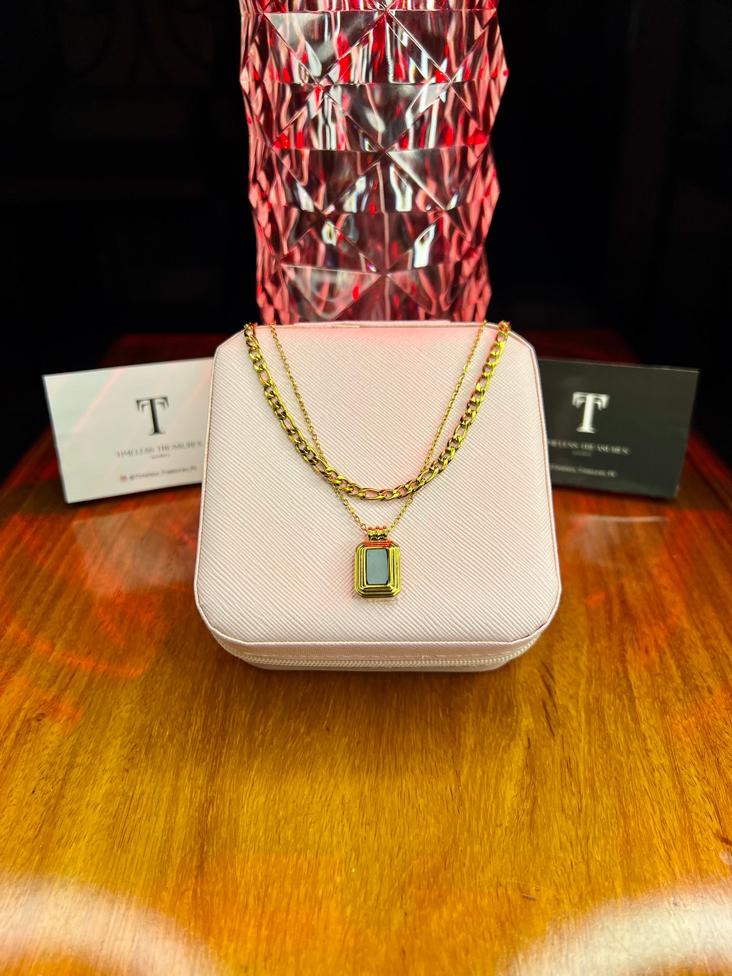 Premium Quality Stainless Steel 18k Double Chain Black Shell Necklace