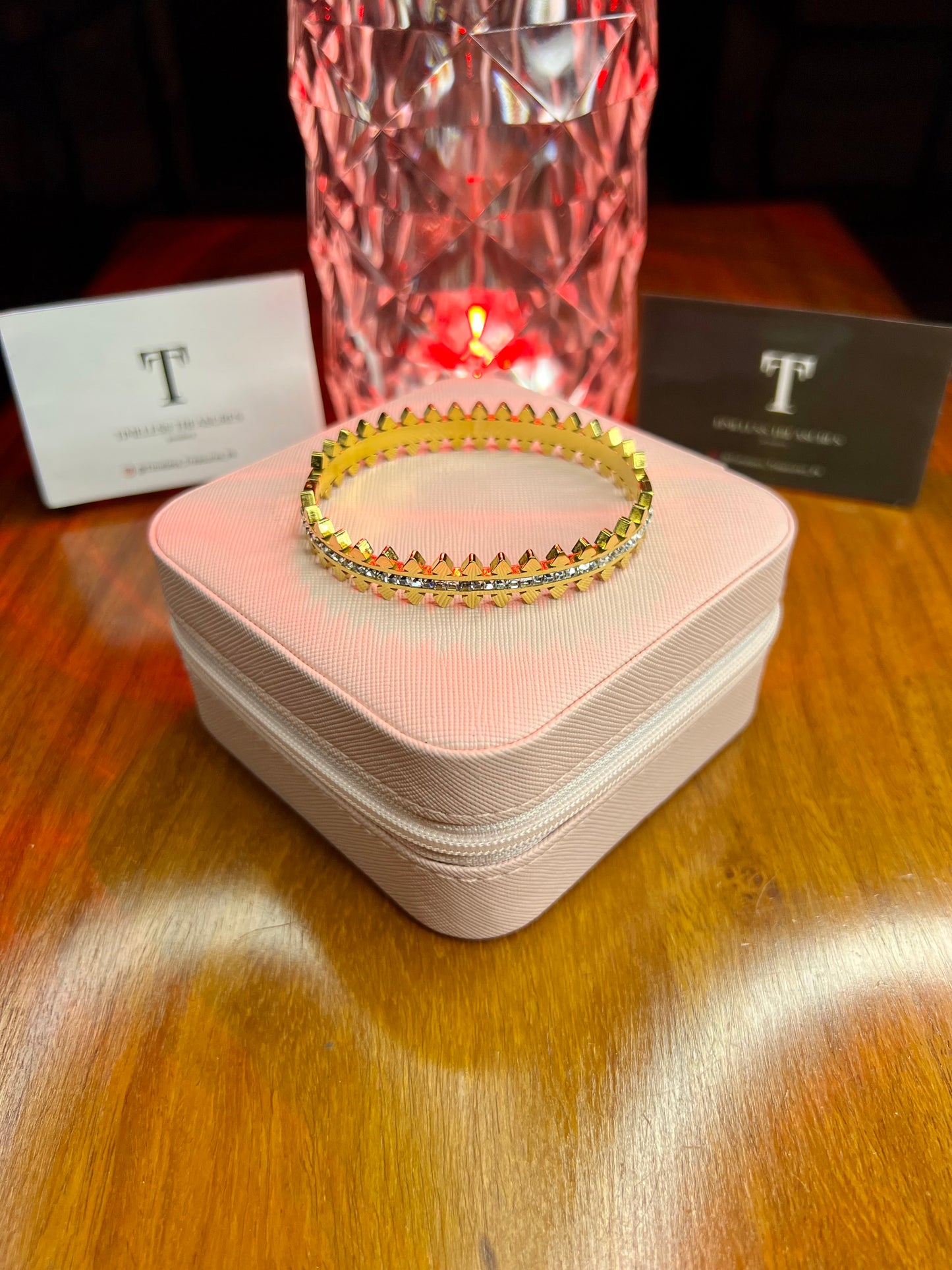 Premium Quality Stainless Steel 18k Crown Zircon Handcuff