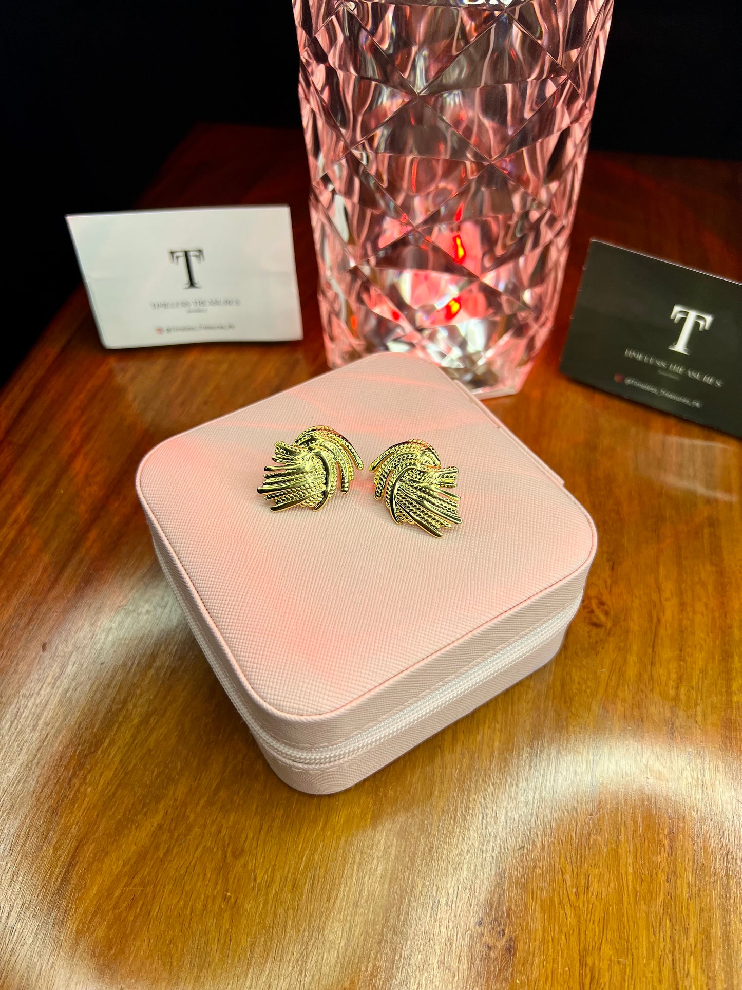 Premium Quality Stainless Steel 18k Fly Feather EarStuds