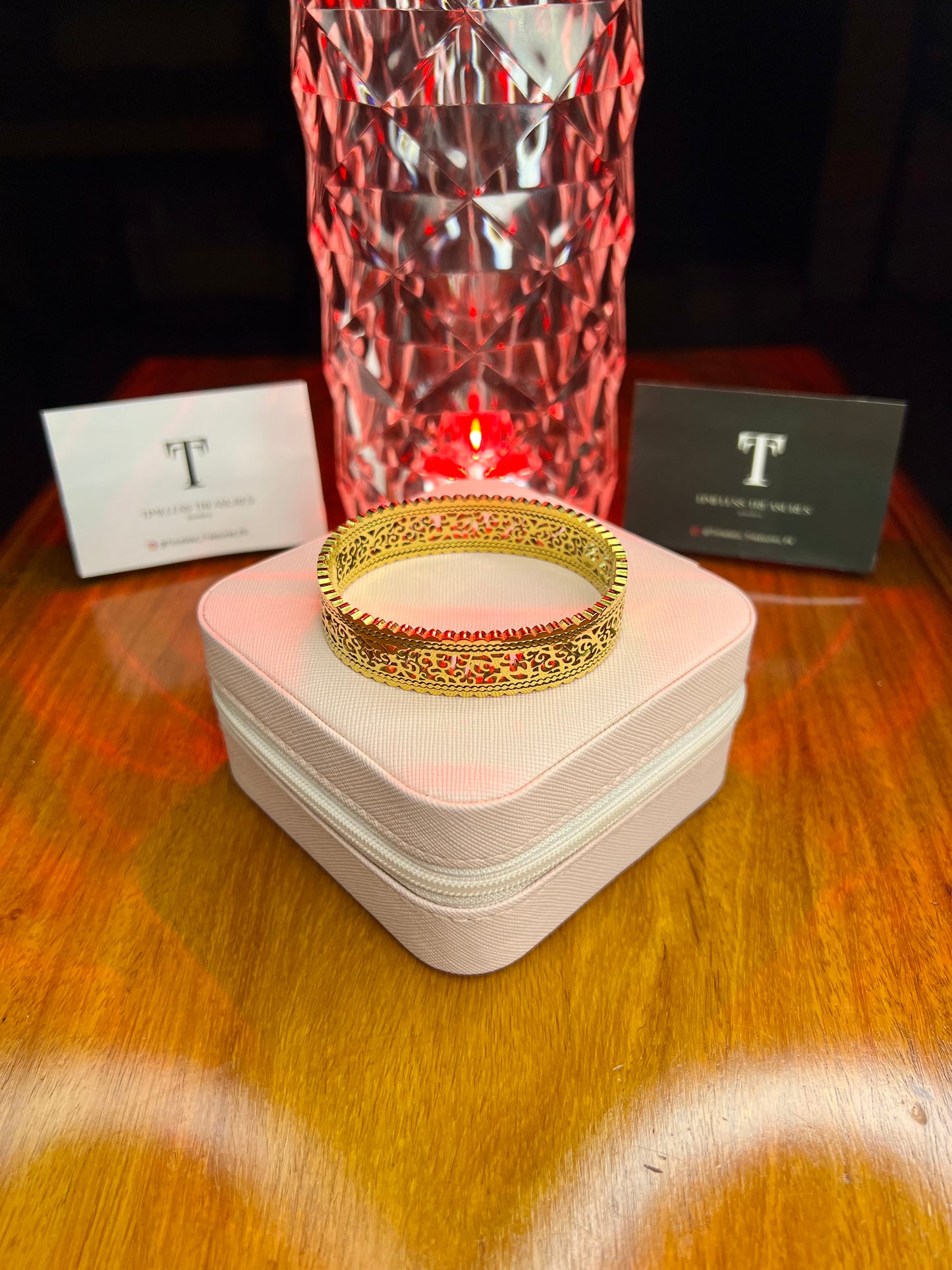 Premium Quality Stainless Steel 18k Vintage Royal Cuff