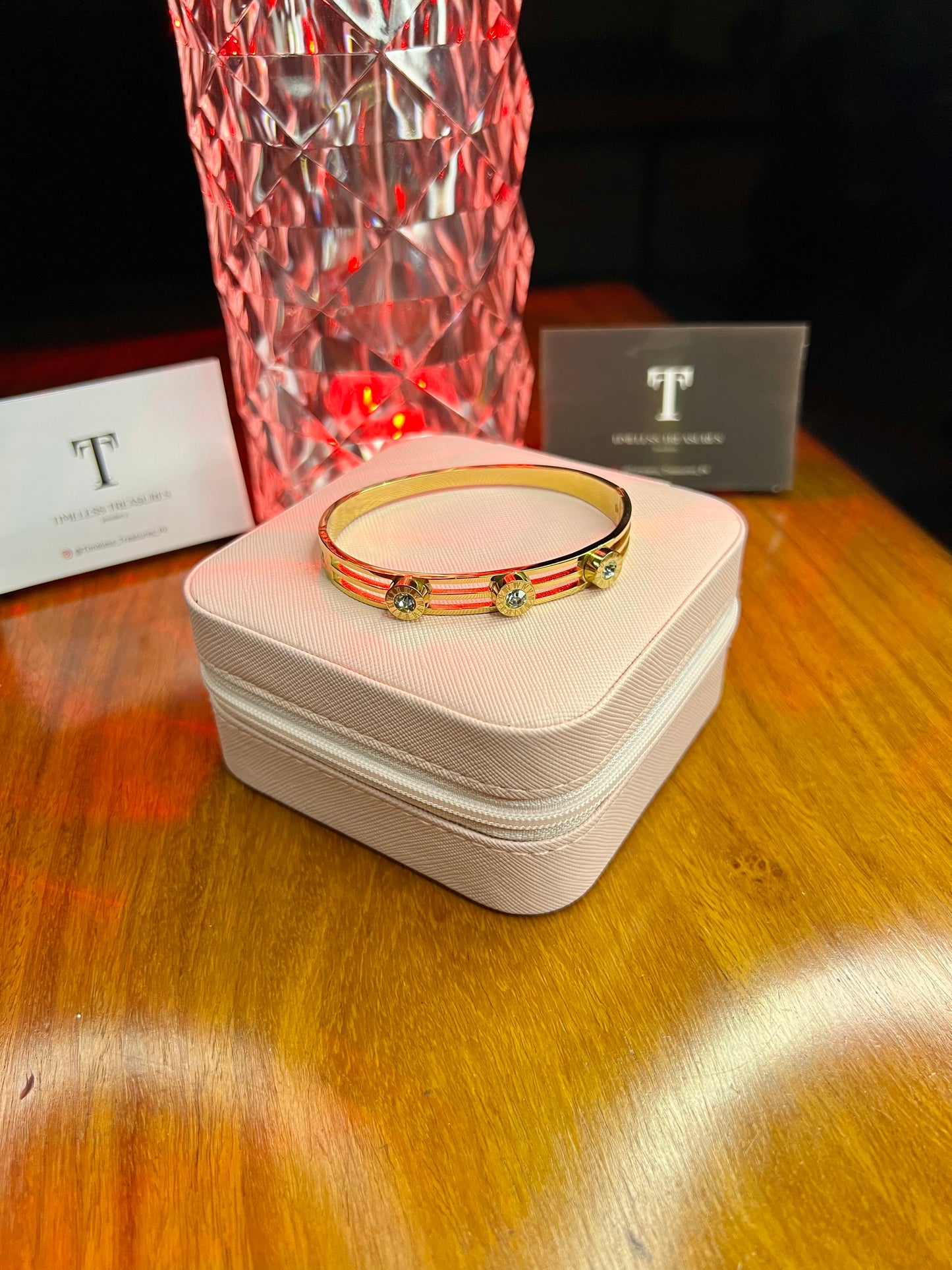 Premium Quality Stainless Steel 18k Tri Stone Golden Handcuff