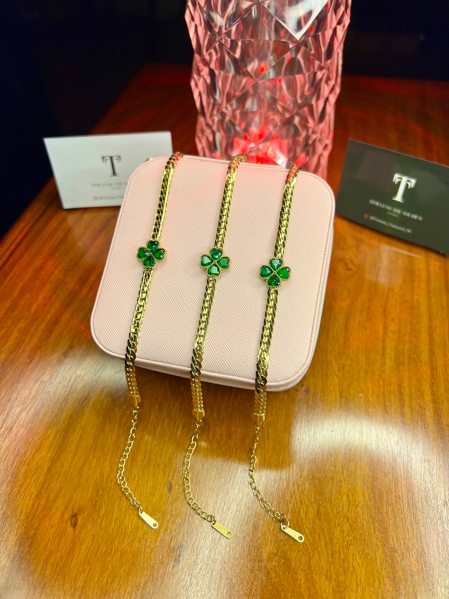 Premium Quality Stainless Steel 18k Green Stone Clove Bracelet