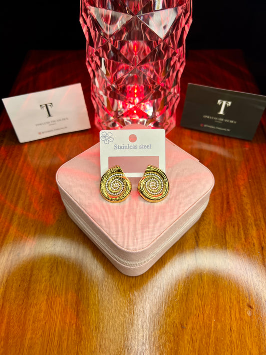 Premium Quality Stainless Steel 18k Golden Spiral Pearl Studs