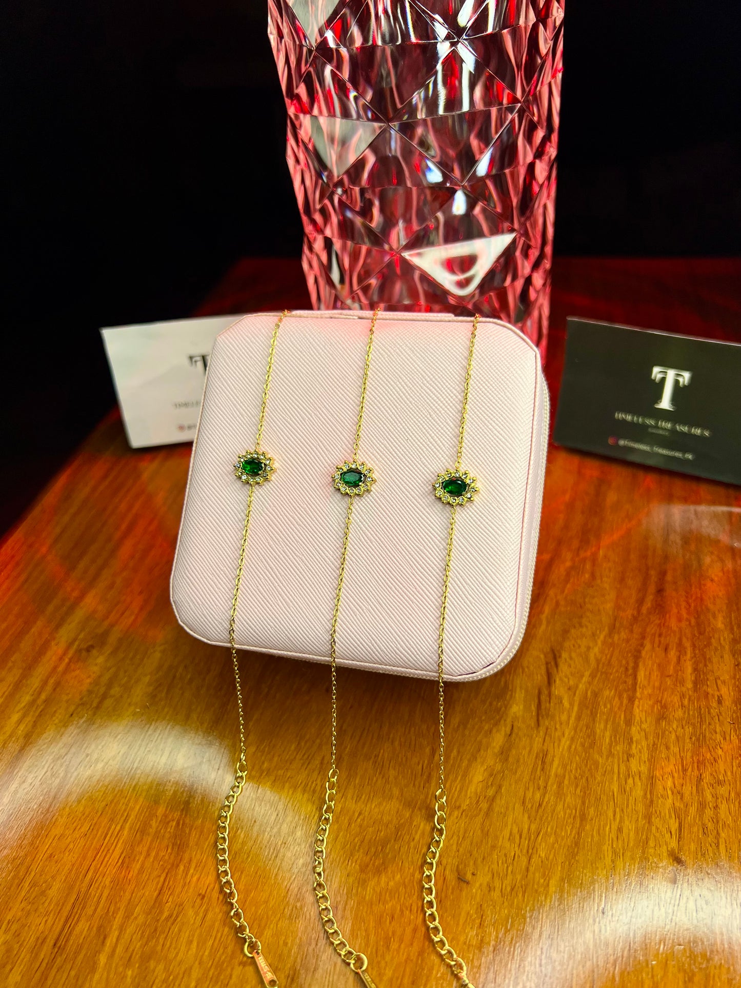 Premium Quality Stainless Steel 18k Queens Verdant Glow Bracelet