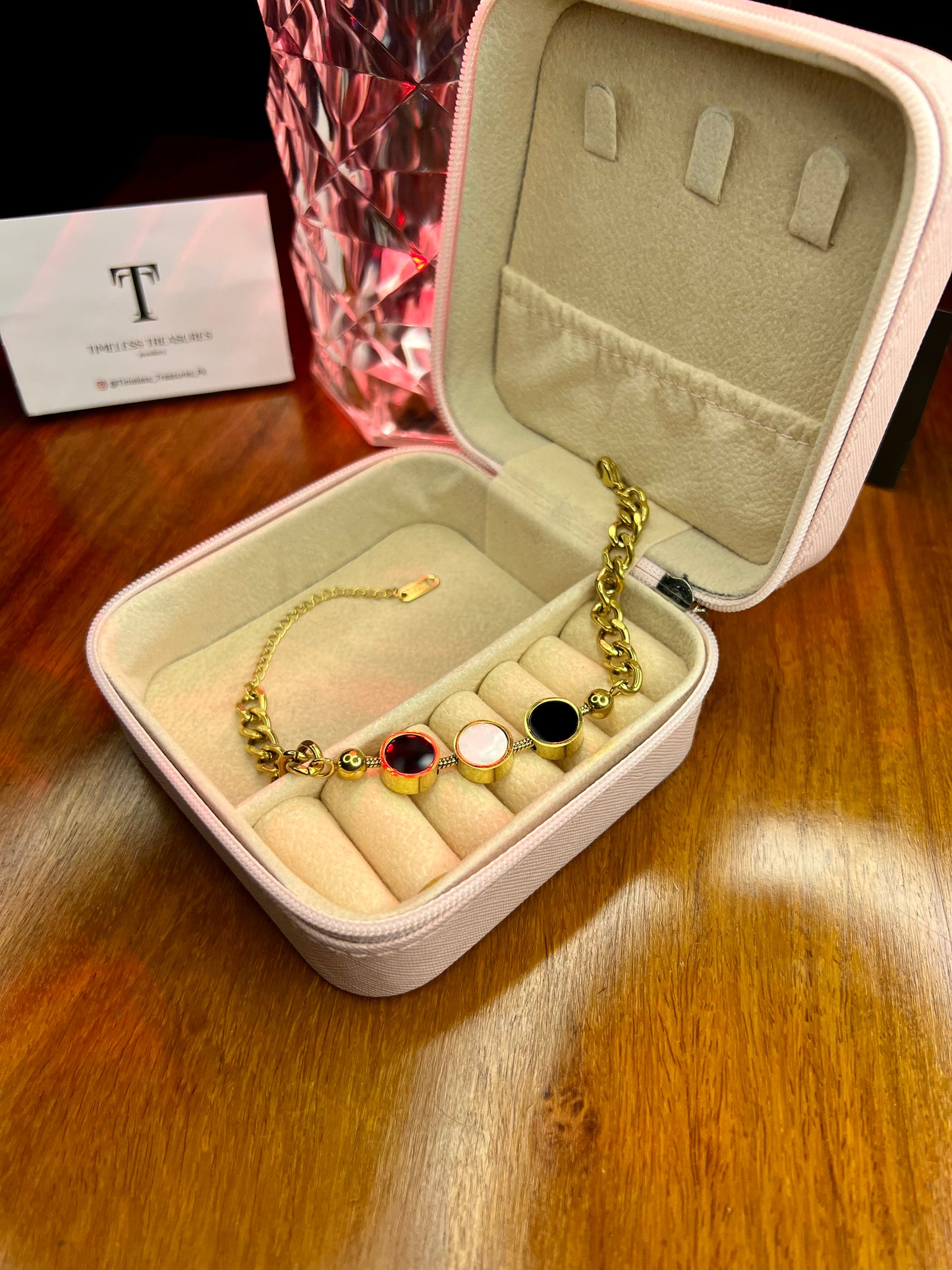 Premium Quality Stainless Steel 18k 3 Motifs Bracelet