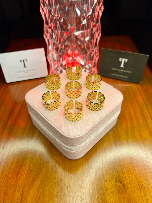 Premium Quality Stainless Steel 18k Honey Comb Luxury Ring