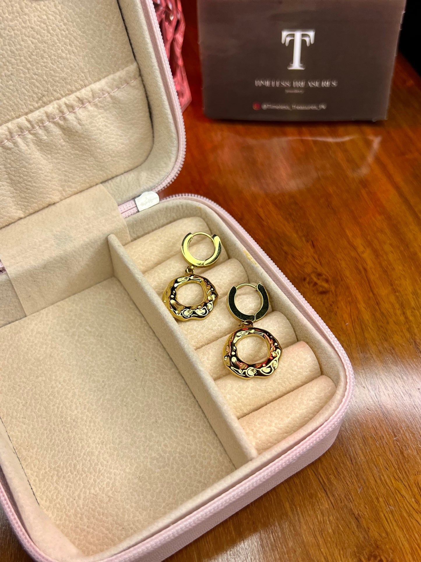 Premium Quality Stainless Steel 18k Vintage Ring Luxury Earrings