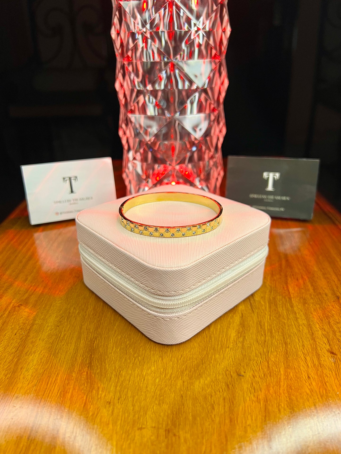 Premium Quality Stainless Steel 18k Crystal Bloom Bangle