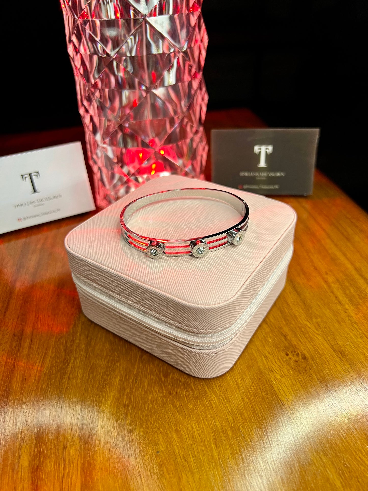 Premium Quality Stainless Steel 18k Roman Tri Stone Silver Handcuff