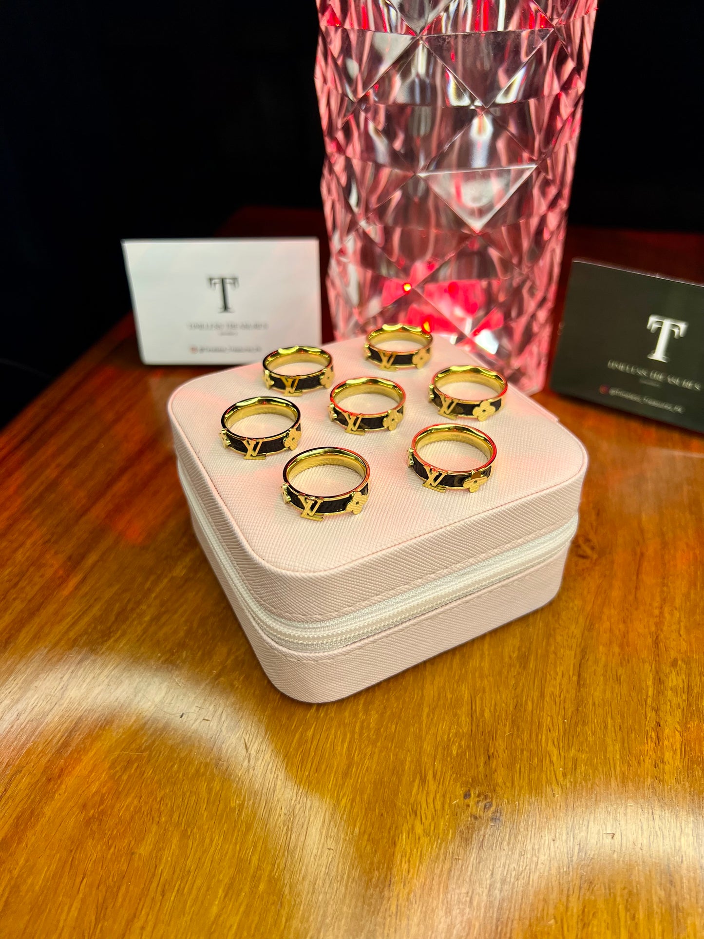 Premium Quality Stainless Steel 18k Lv Leather Gold Ring