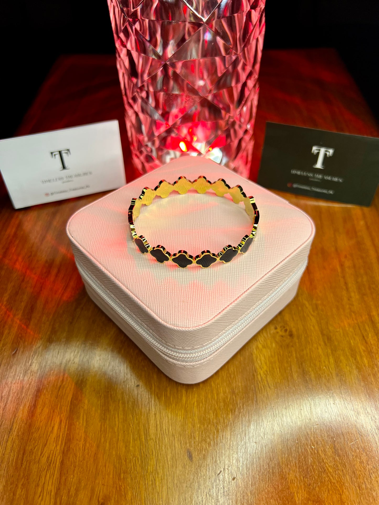 Premium Quality Stainless Steel 18k Black Multi Clove Handcuff