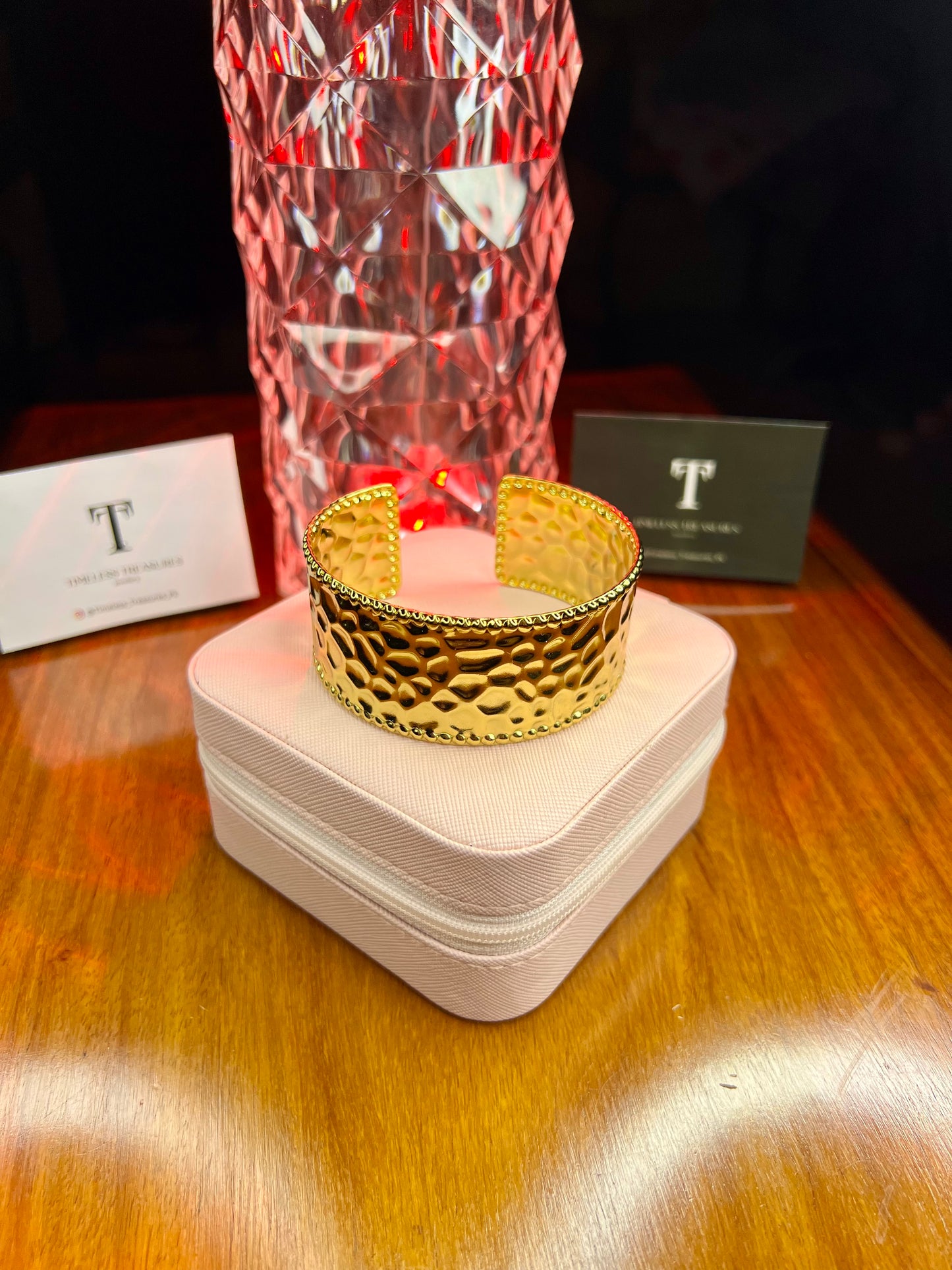 Premium Quality Stainless Steel 18k Vintage Regal Cuff