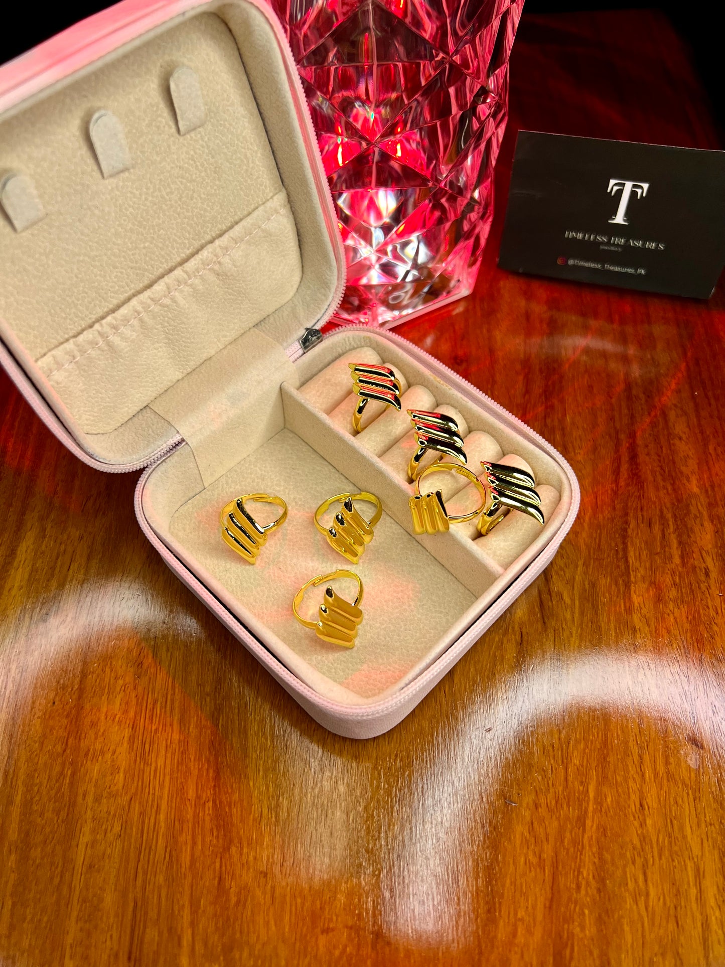 Premium Quality Stainless Steel 18k Radiant Wave Ring