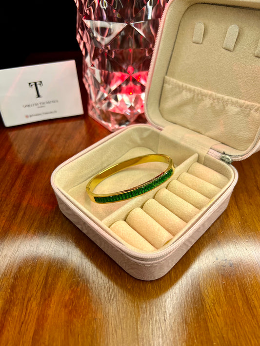 Premium Quality Stainless Steel 18k Green Stone Luxury Handcuff