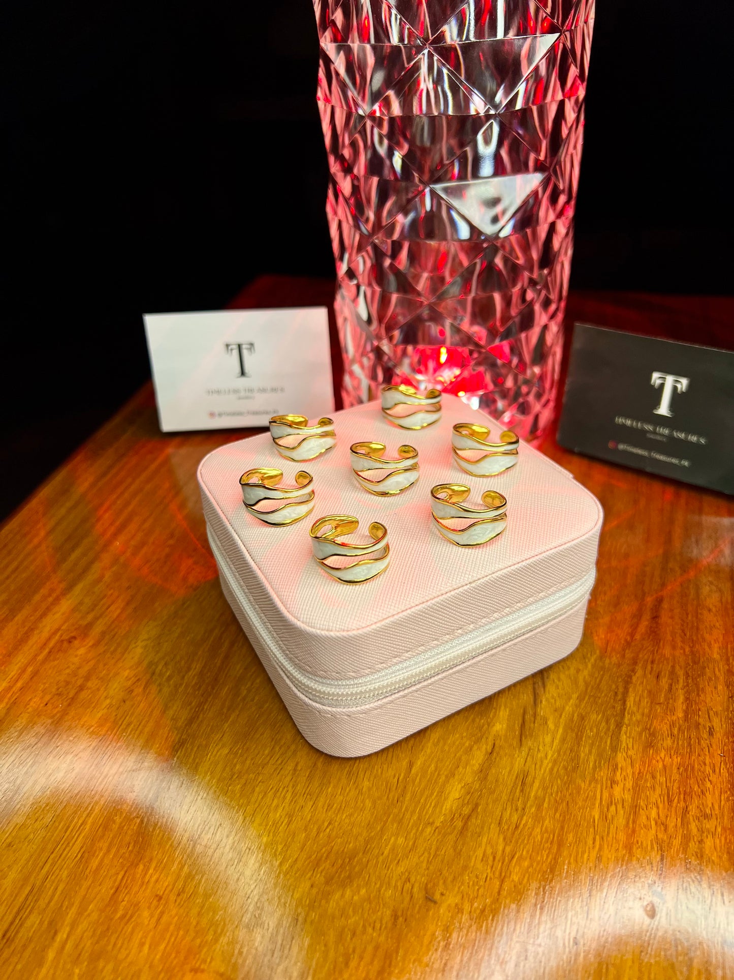 Premium Quality Stainless Steel 18k Crescent Flow Ring