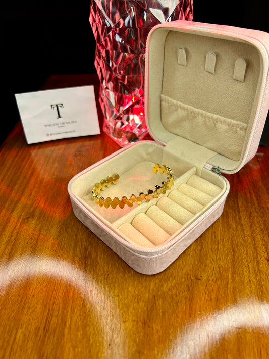 Premium Quality Stainless Steel 18k Timeless Petal Bracelet