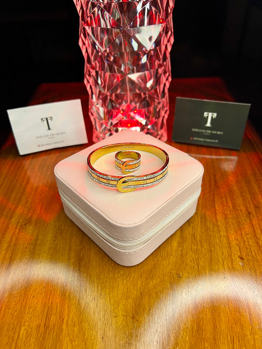 Premium Quality Stainless Steel 18k Golden Buckle Statement