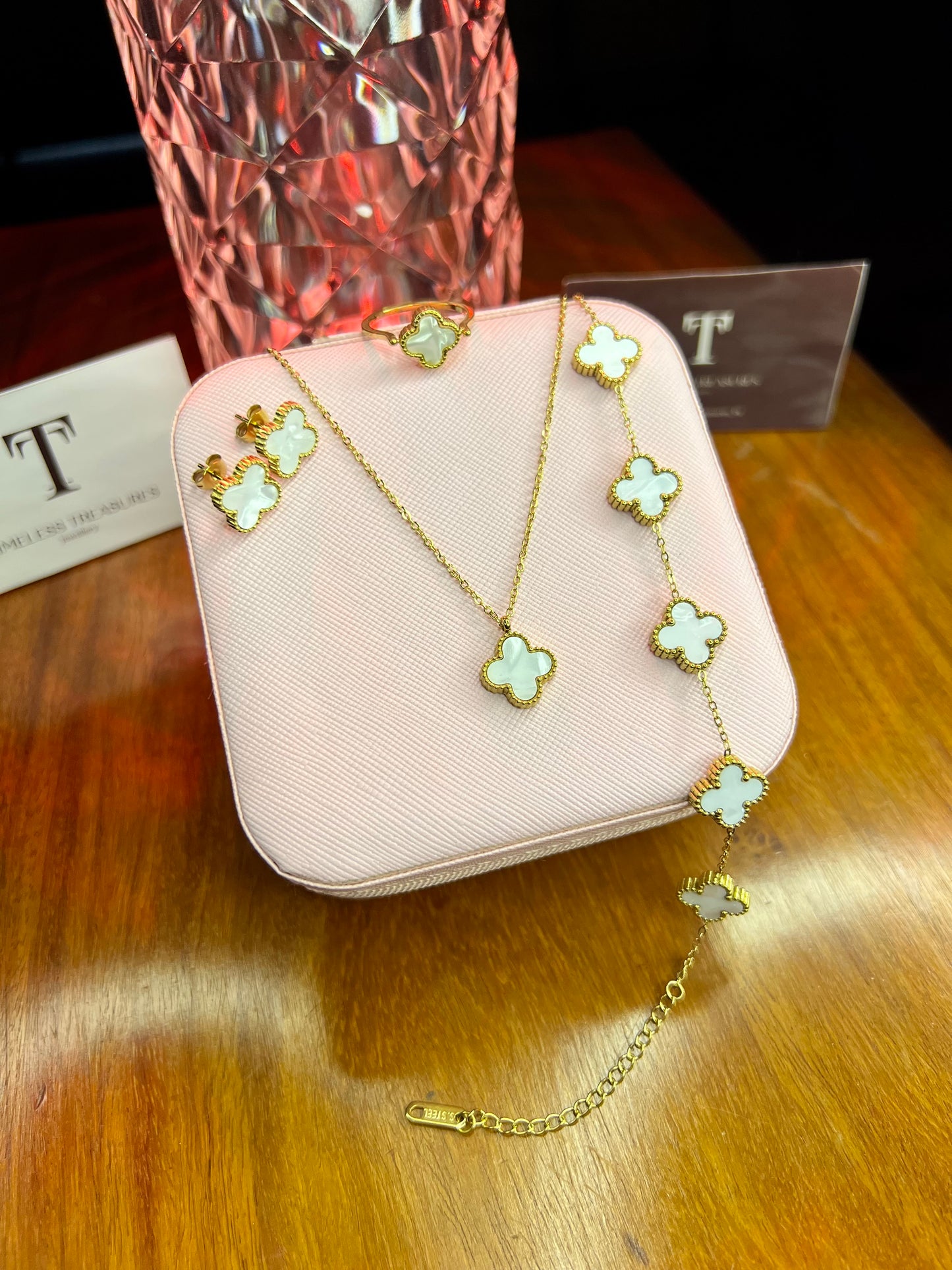 Premium Quality Stainless Steel 18k White Clover 4pc Complete Set