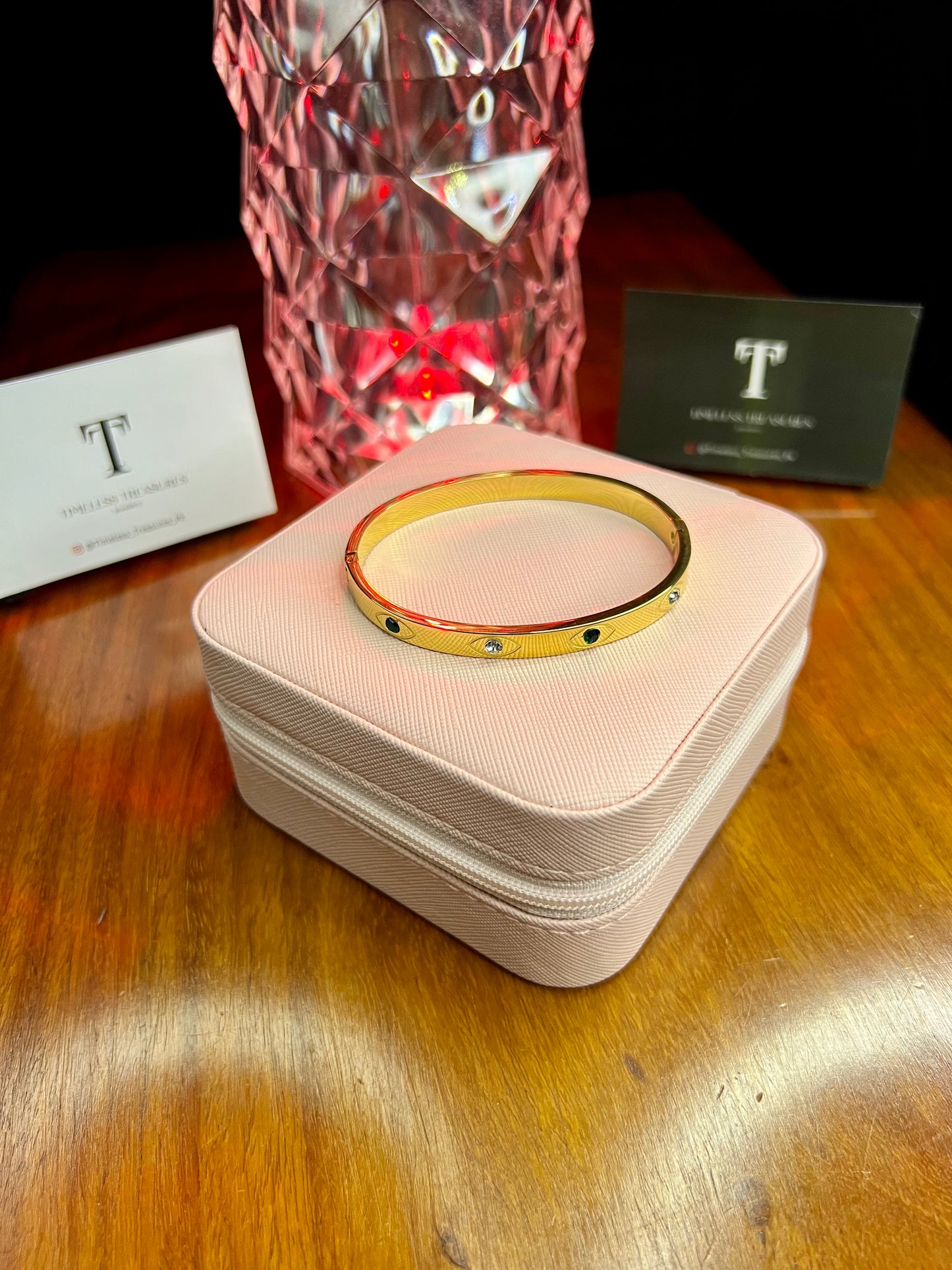 Premium Quality Stainless Steel 18k Green n White Eye Design Stone Handcuff