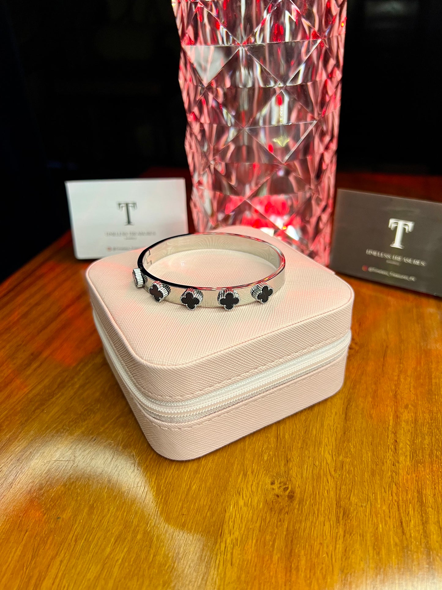 Premium Quality Stainless Steel 18k Multi Clove Silver Black Handcuff