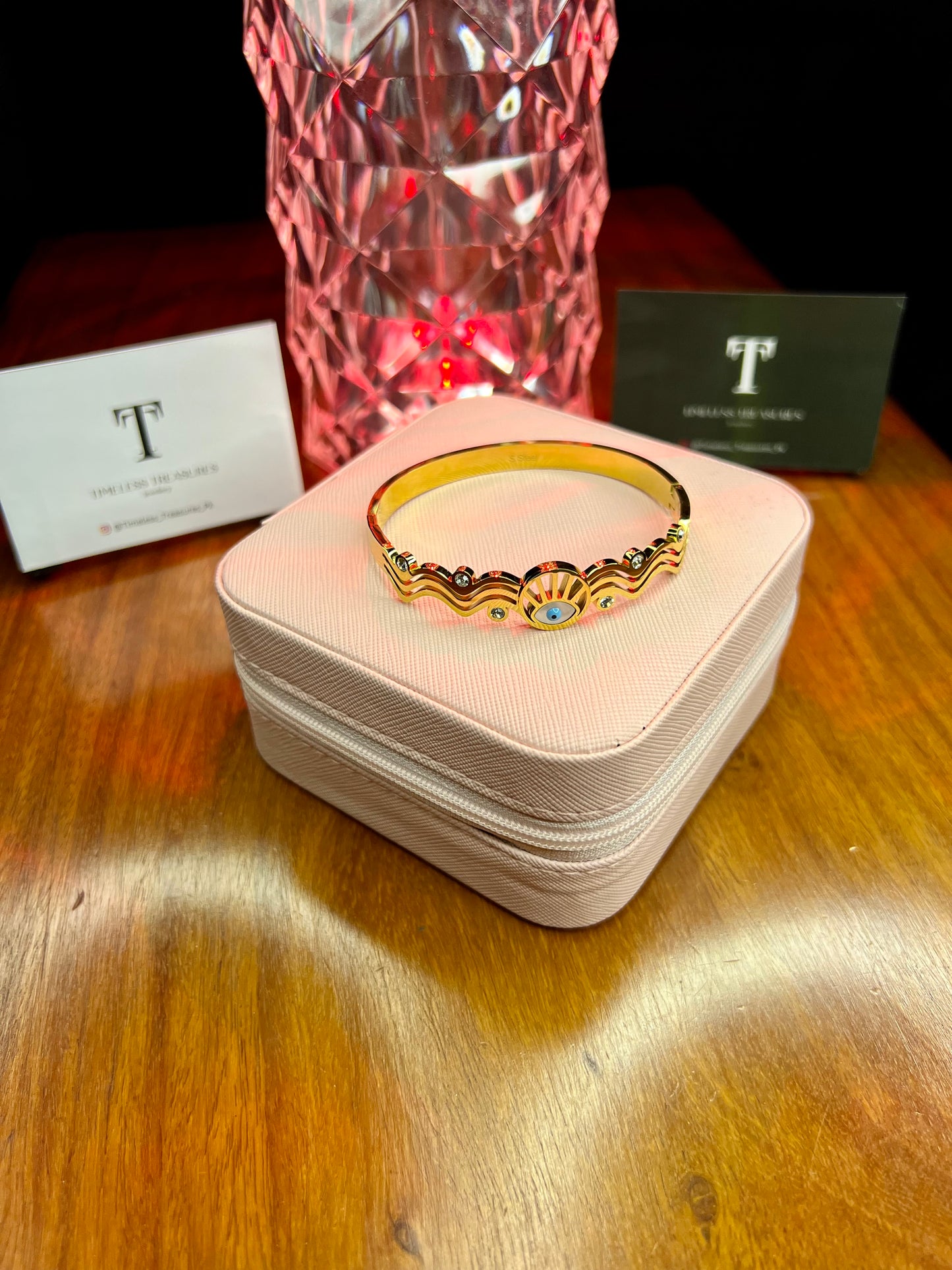 Premium Quality Stainless Steel 18k Divine Eye Handcuff