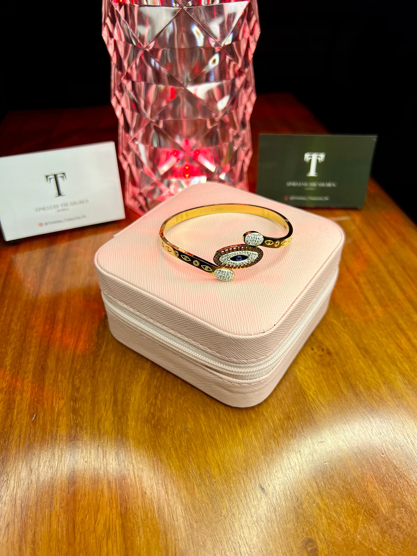 Premium Quality Stainless Steel 18k Divine Eye Curvy Handcuff