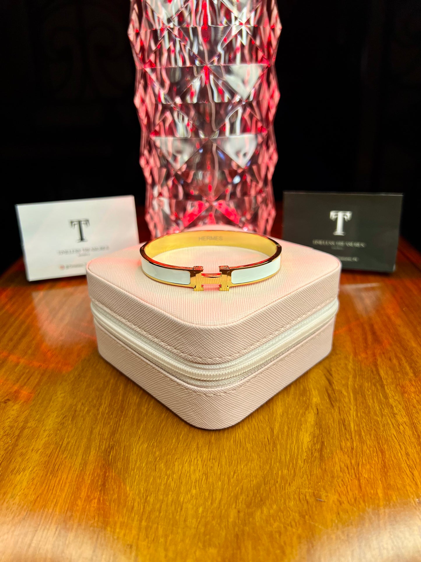 Premium Quality Stainless Steel 18k Hermes White Handcuff