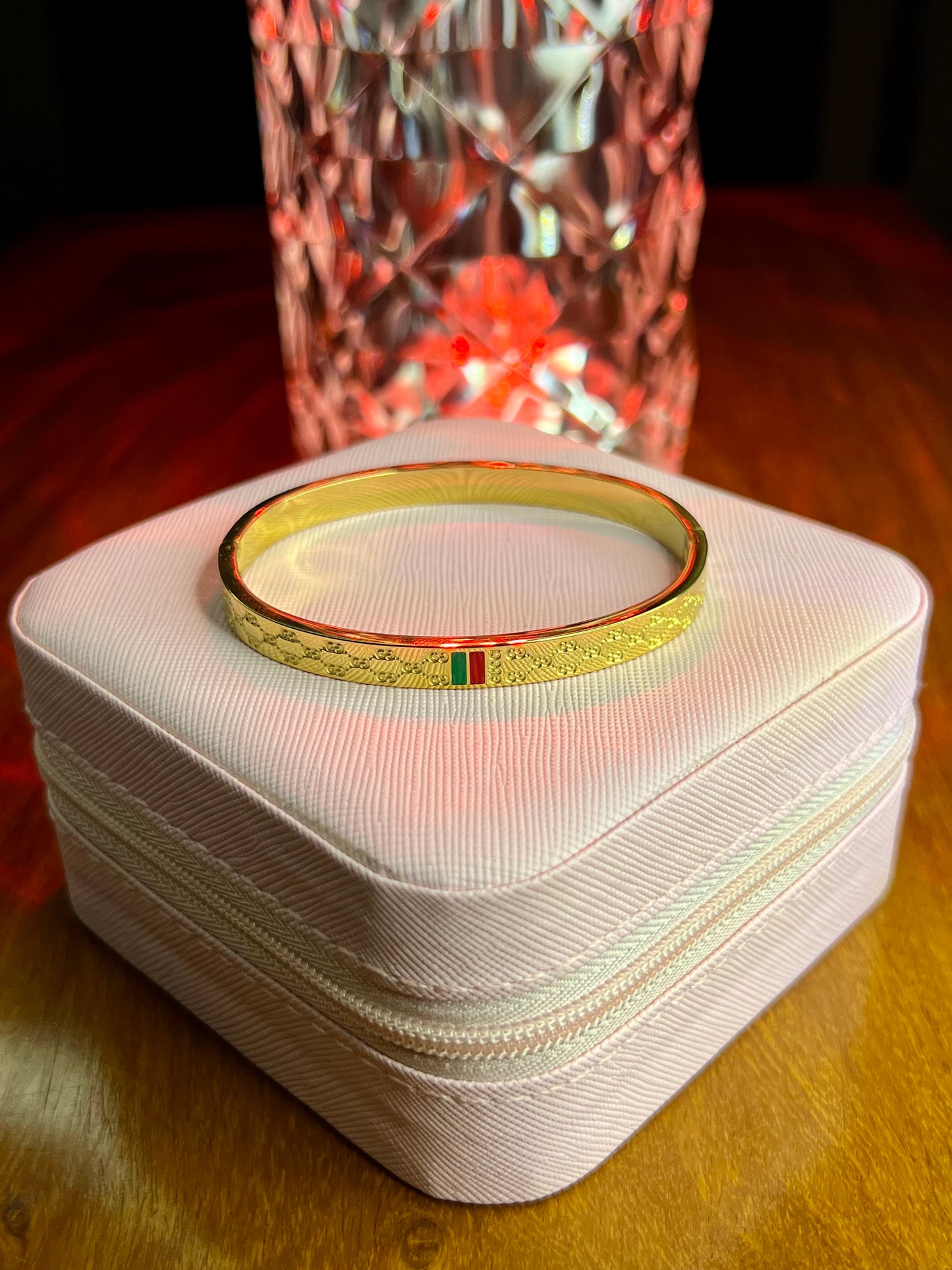 Premium Quality Stainless Steel 18k Gucci Classic HandCuff