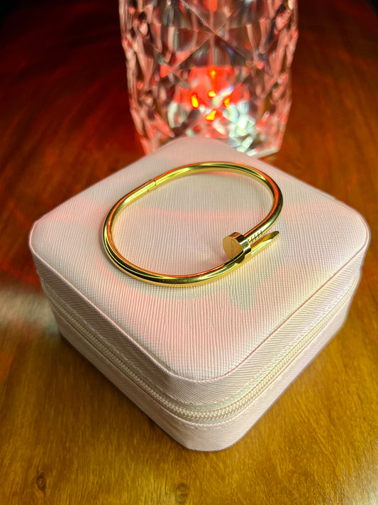 Premium Quality Stainless Steel 18k Cartier Nail Handcuff