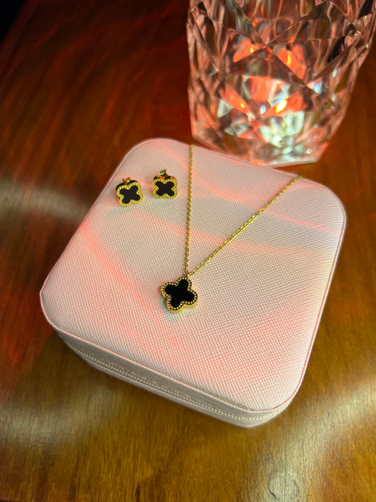 Premium Quality Stainless Steel 18k Black Clover Necklace Earring Set