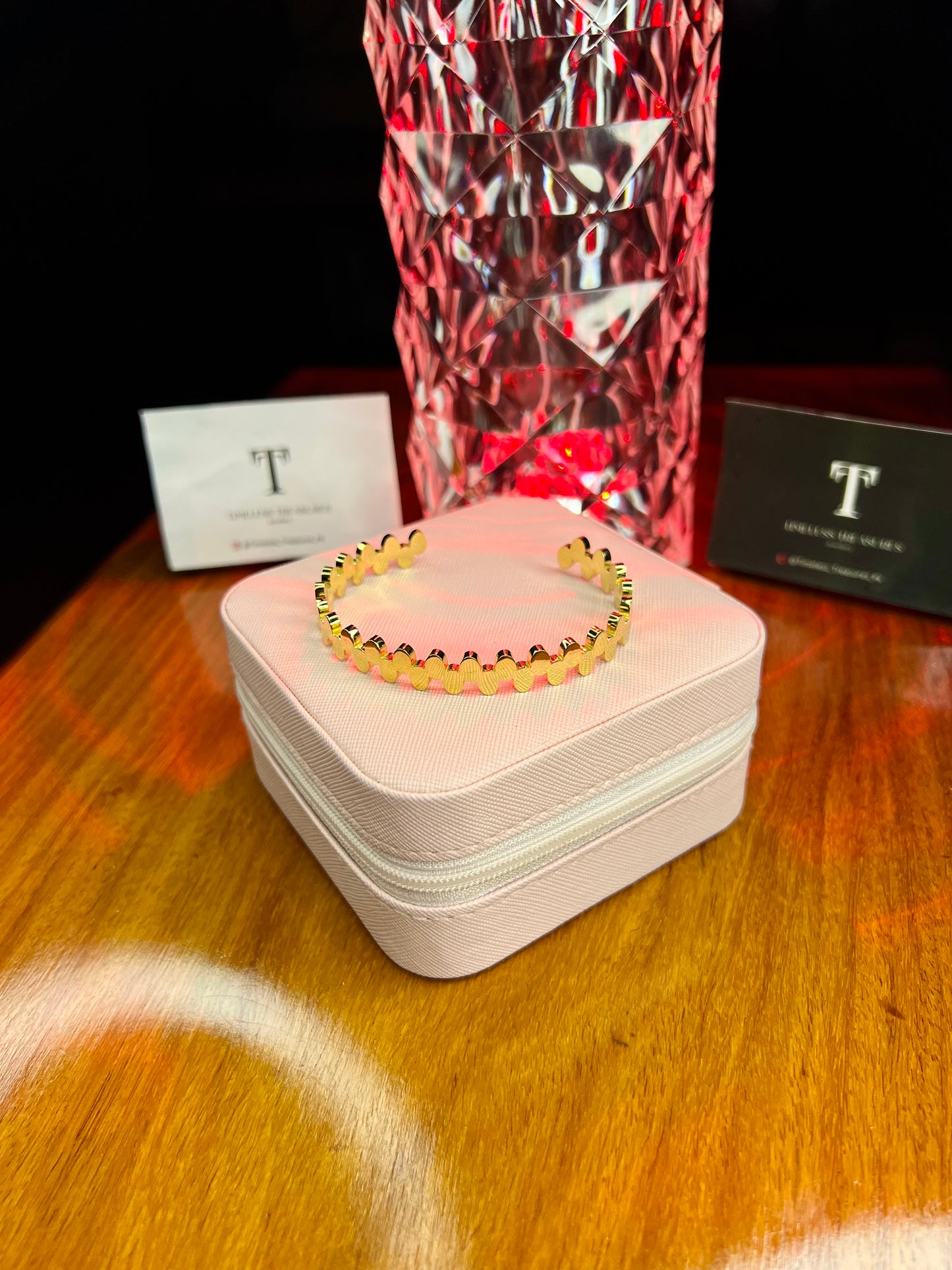 Premium Quality Stainless Steel 18k Timeless Petal Bracelet